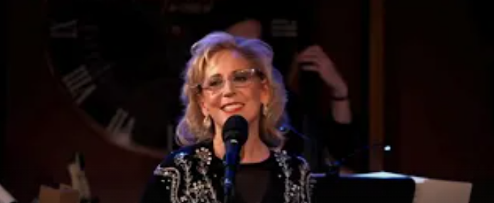 A Clip of Ellen Kaye Performing "The RTR"